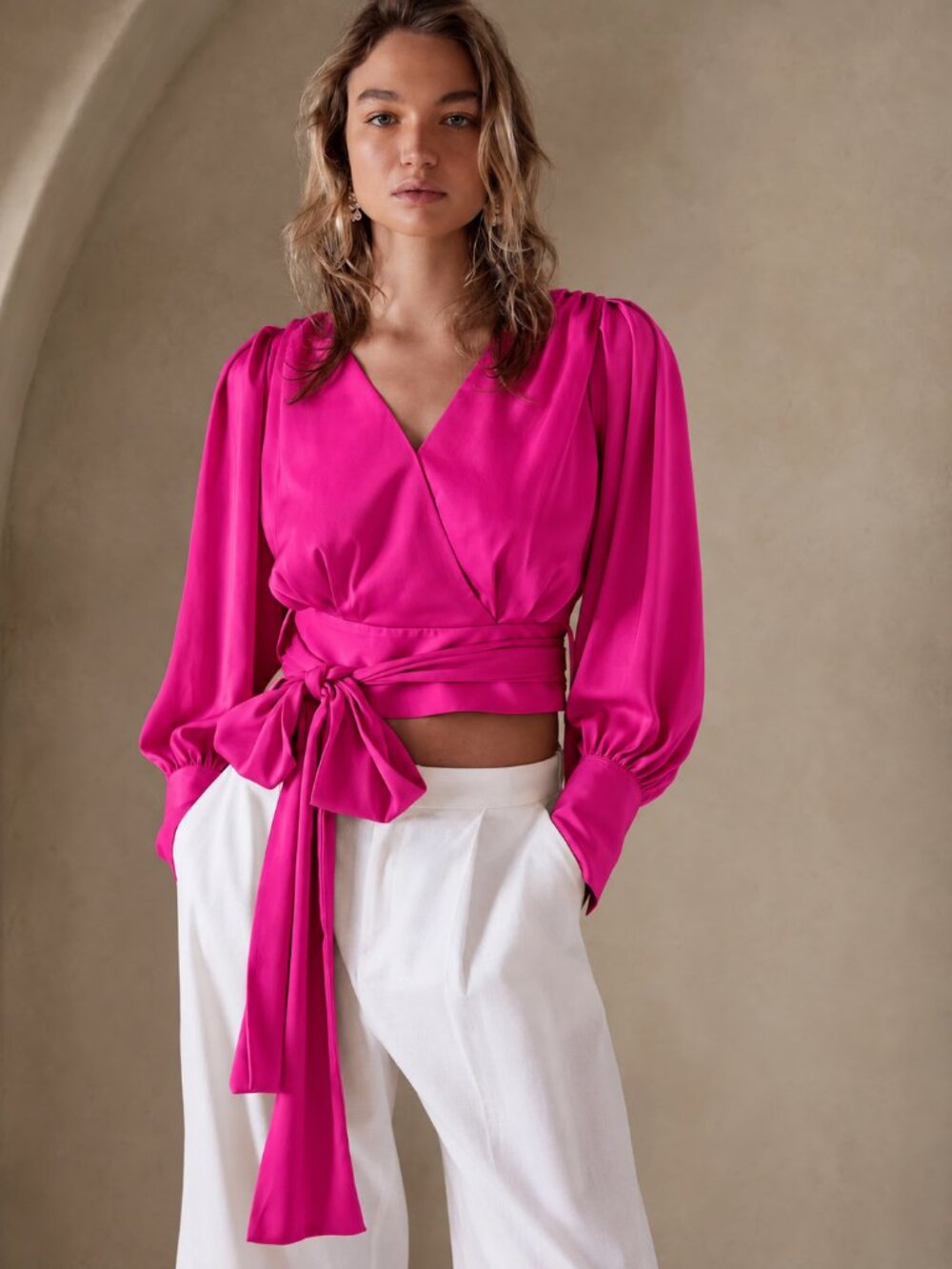 Banana Republic Cropped Wrap Blouse in Bright Pink Dahlia, Size 0
